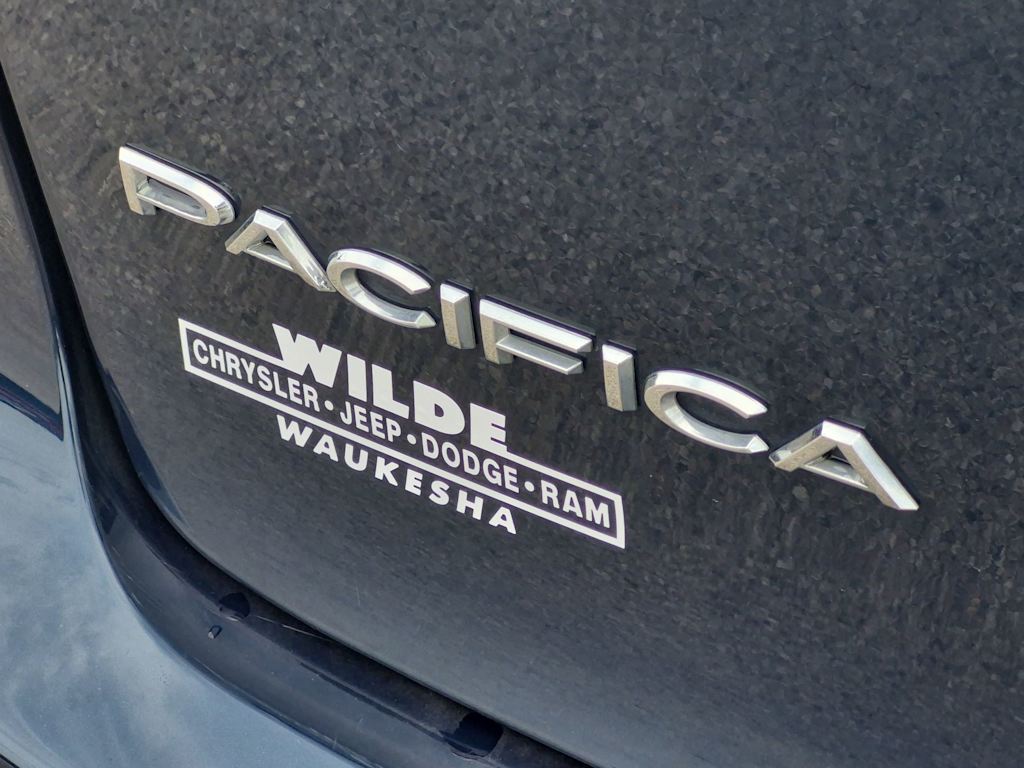 Thumbnail: 2024 Chrysler Pacifica - 7