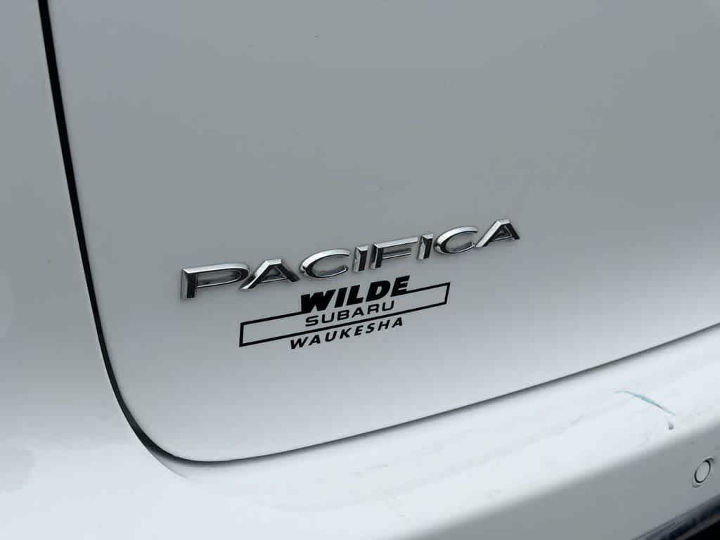 Thumbnail: 2024 Chrysler Pacifica - 7