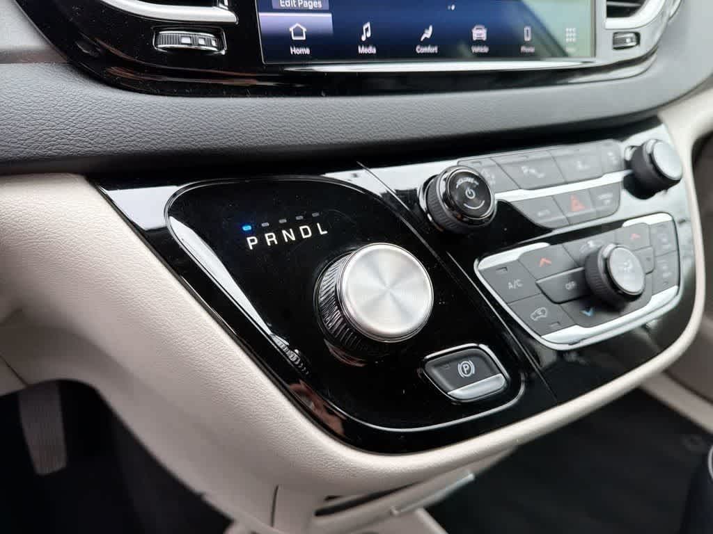 Thumbnail: 2024 Chrysler Pacifica - 34