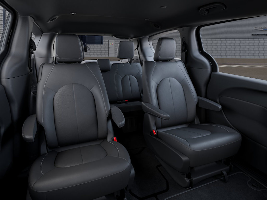 Thumbnail: 2027 Chrysler Pacifica - 7