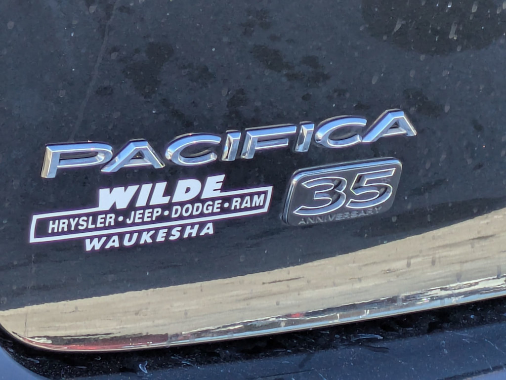 Thumbnail: 2020 Chrysler Pacifica - 22