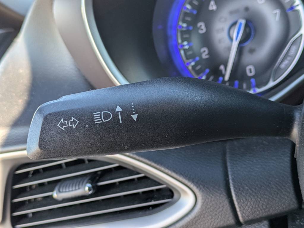 Thumbnail: 2020 Chrysler Pacifica - 27