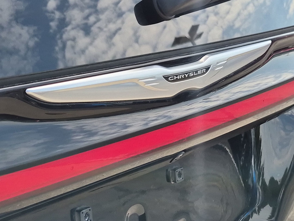 Thumbnail: 2024 Chrysler Pacifica - 24