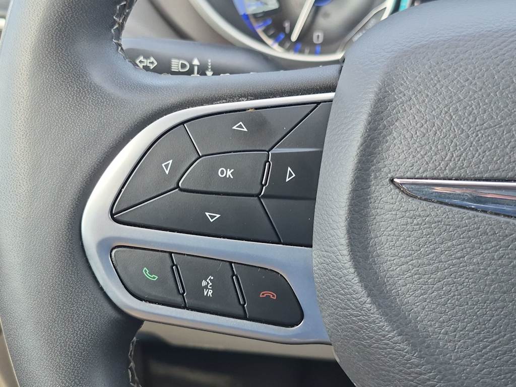Thumbnail: 2024 Chrysler Pacifica - 28