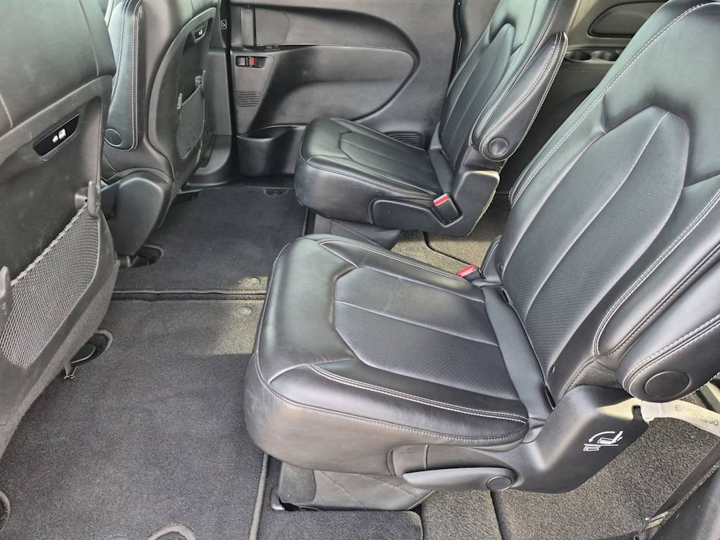 Thumbnail: 2026 Chrysler Pacifica - 26