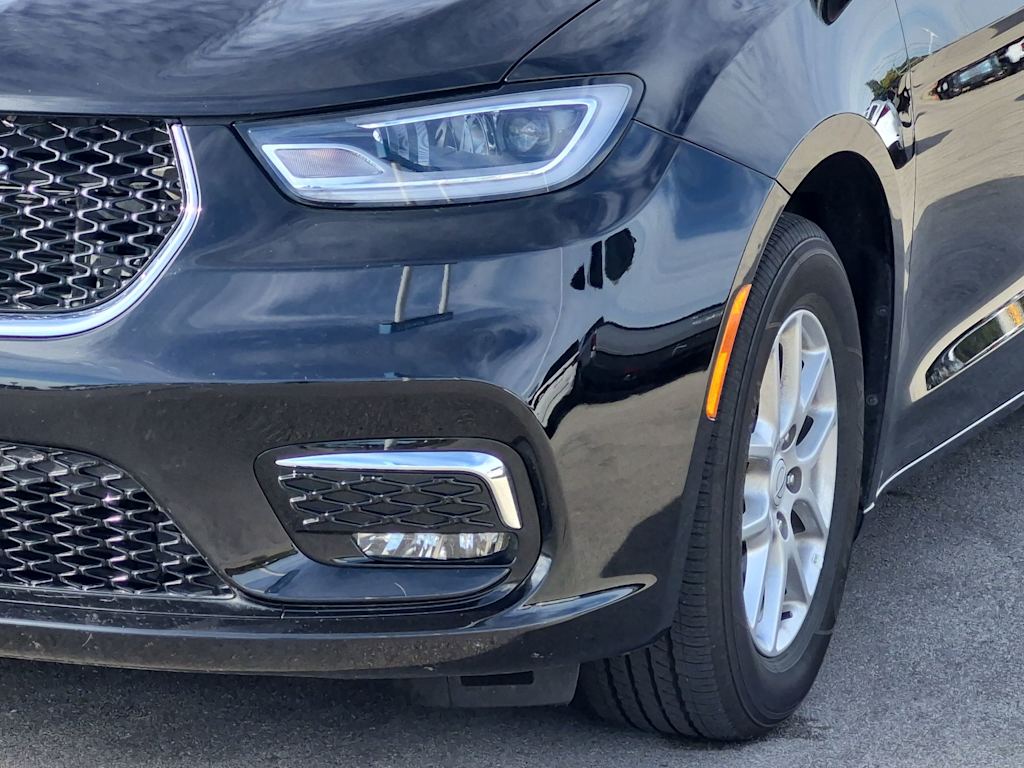 Thumbnail: 2026 Chrysler Pacifica - 23