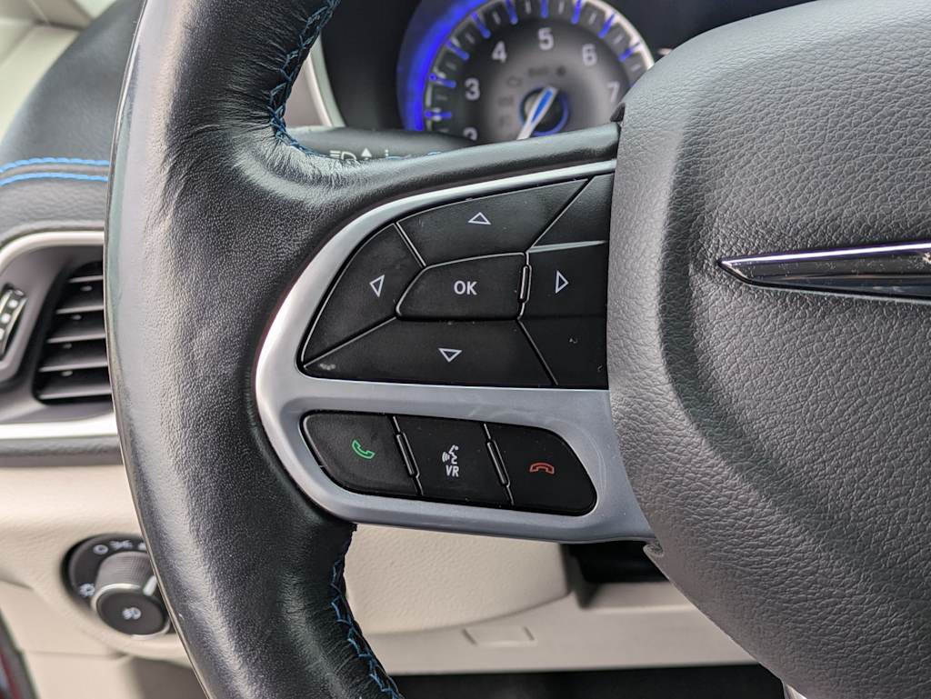 Thumbnail: 2021 Chrysler Pacifica - 27