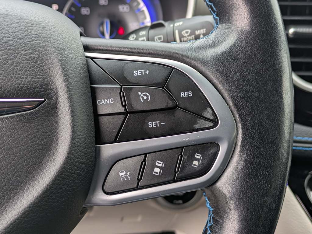 Thumbnail: 2021 Chrysler Pacifica - 28