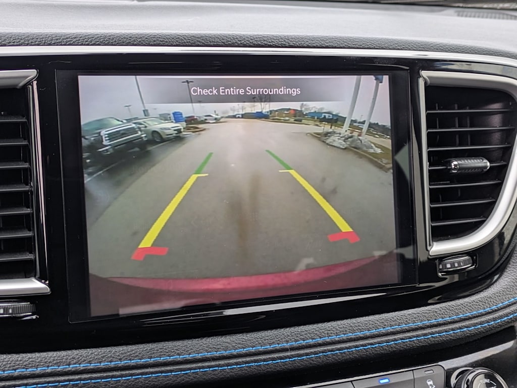 Thumbnail: 2021 Chrysler Pacifica - 30