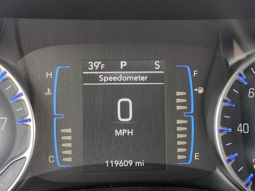 Thumbnail: 2018 Chrysler Pacifica - 30