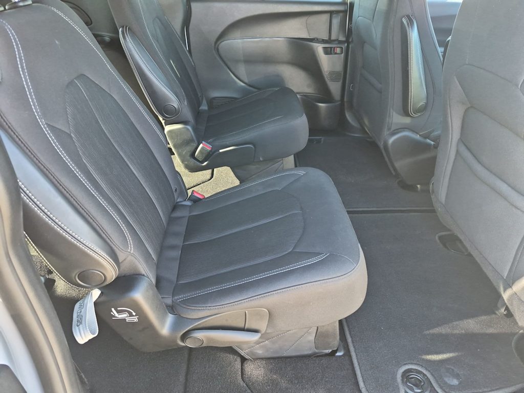 Thumbnail: 2019 Chrysler Pacifica - 26