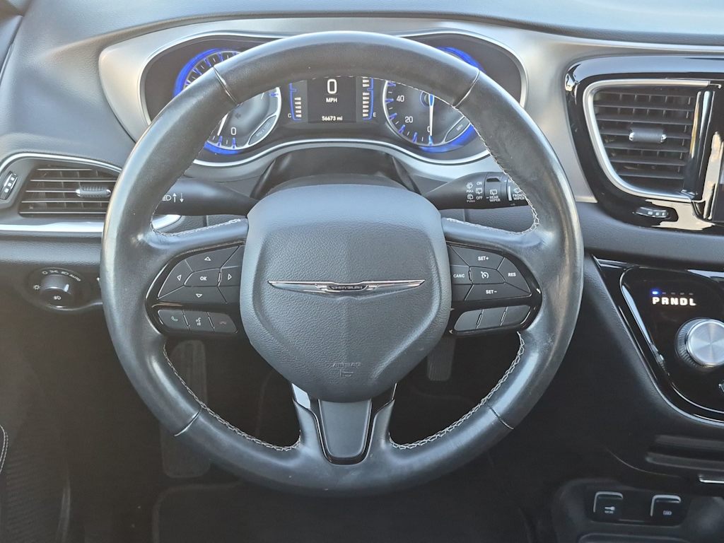 Thumbnail: 2019 Chrysler Pacifica - 13
