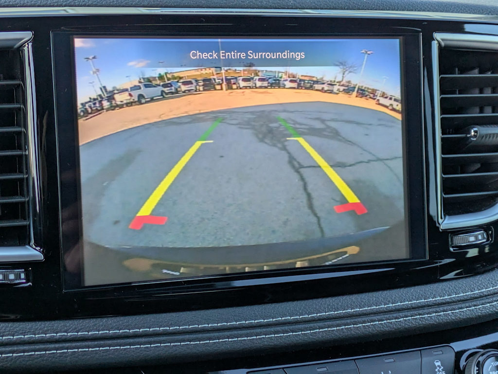 Thumbnail: 2026 Chrysler Pacifica - 30