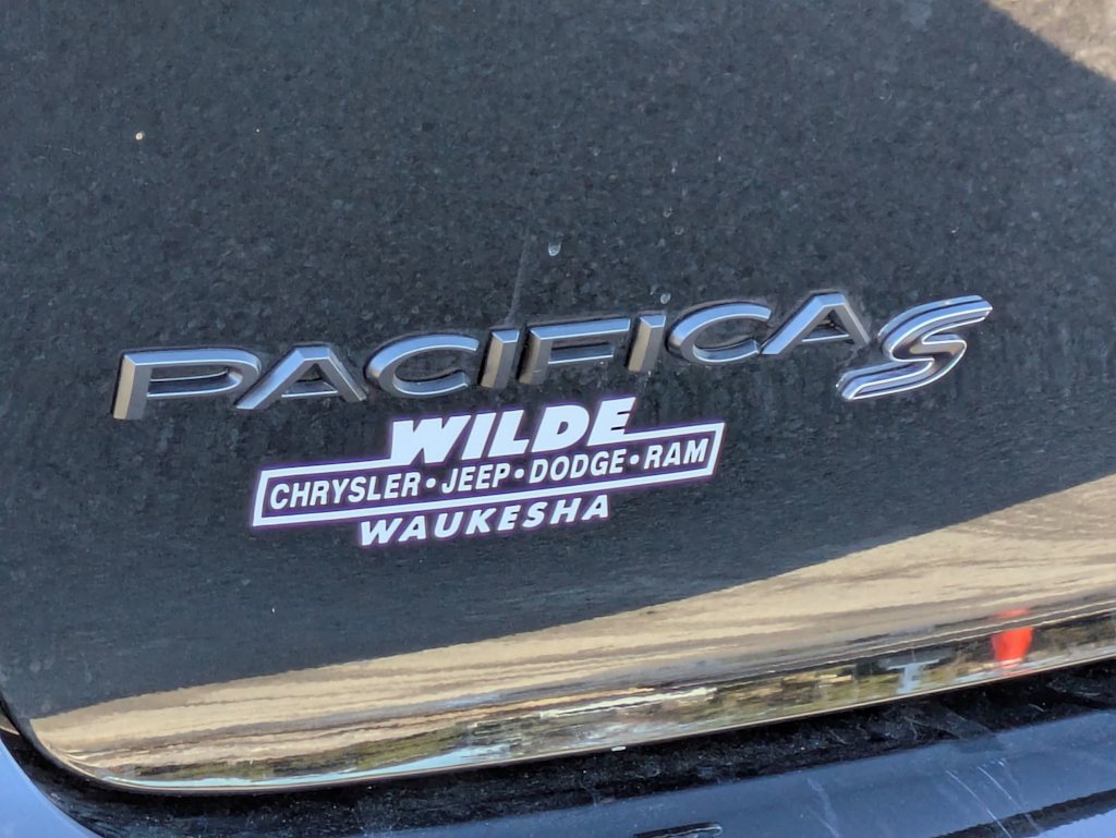 Thumbnail: 2026 Chrysler Pacifica - 20