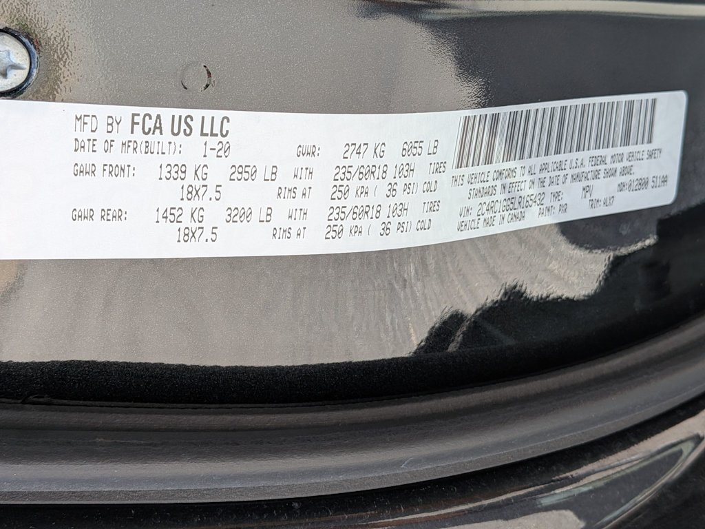 Thumbnail: 2020 Chrysler Pacifica - 16