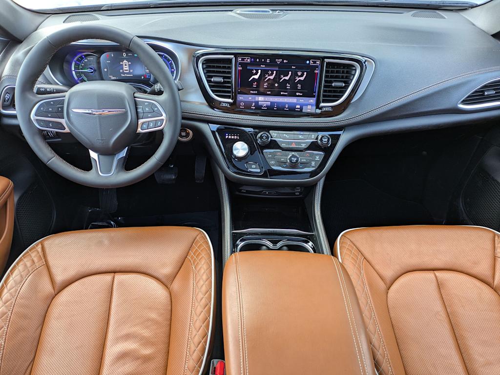 Thumbnail: 2024 Chrysler Pacifica - 9