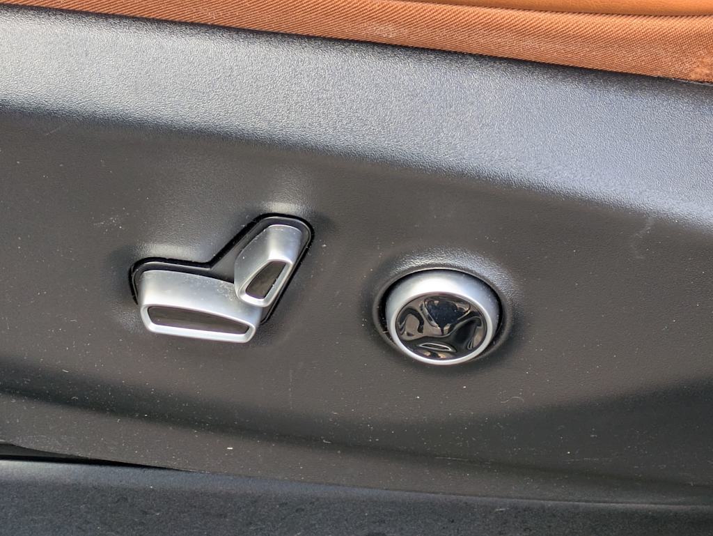 Thumbnail: 2024 Chrysler Pacifica - 24