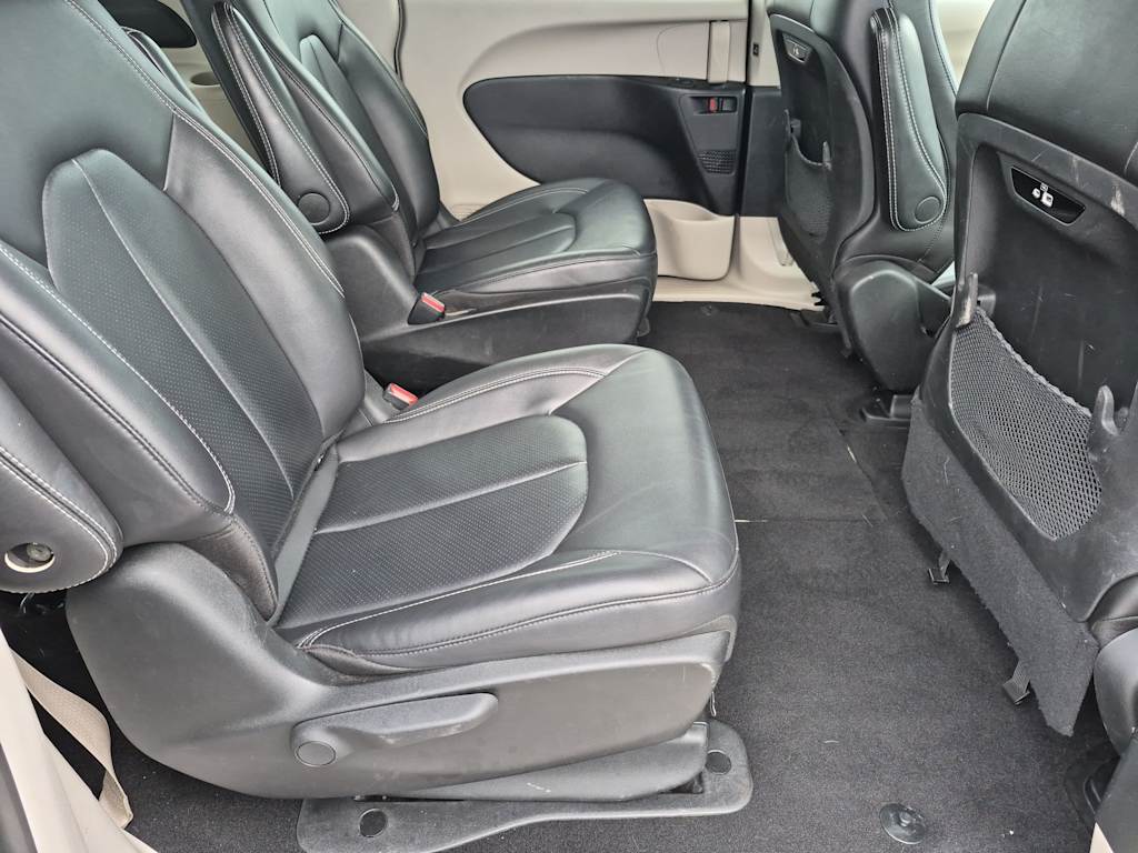 Thumbnail: 2024 Chrysler Pacifica - 11