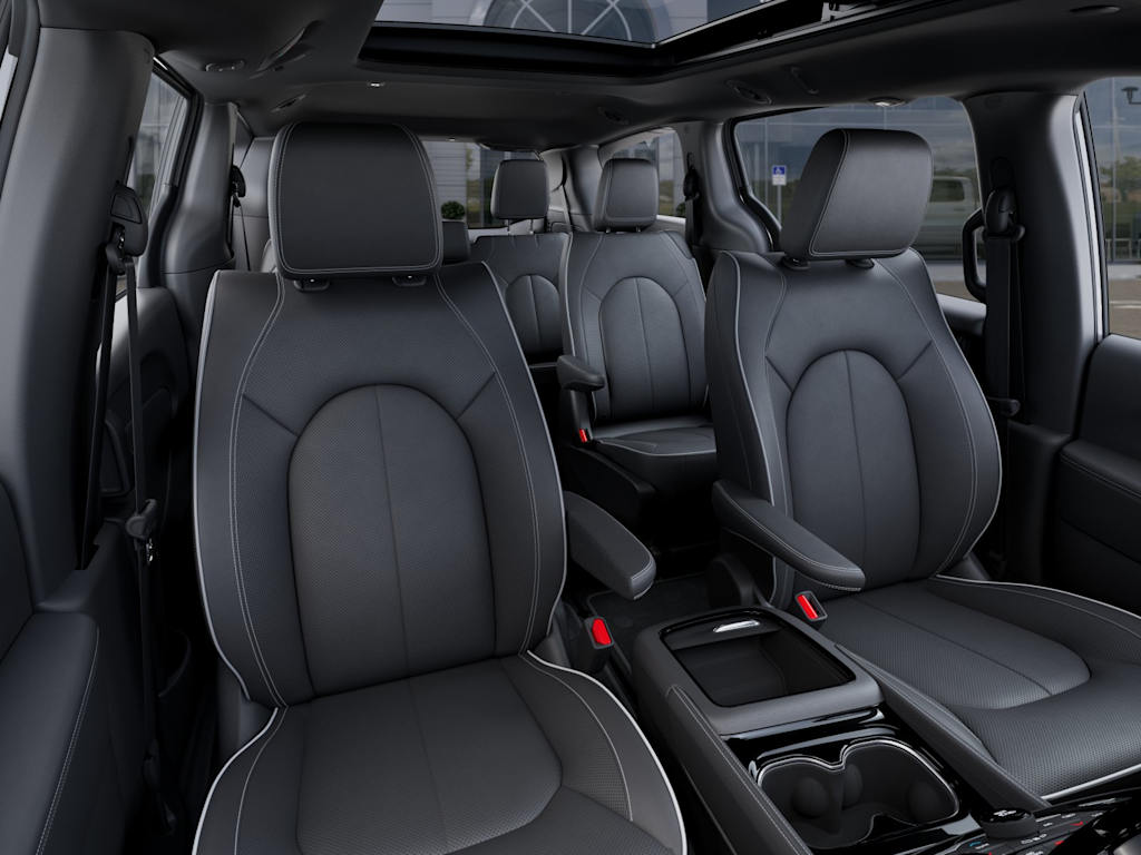 Thumbnail: 2027 Chrysler Pacifica - 9