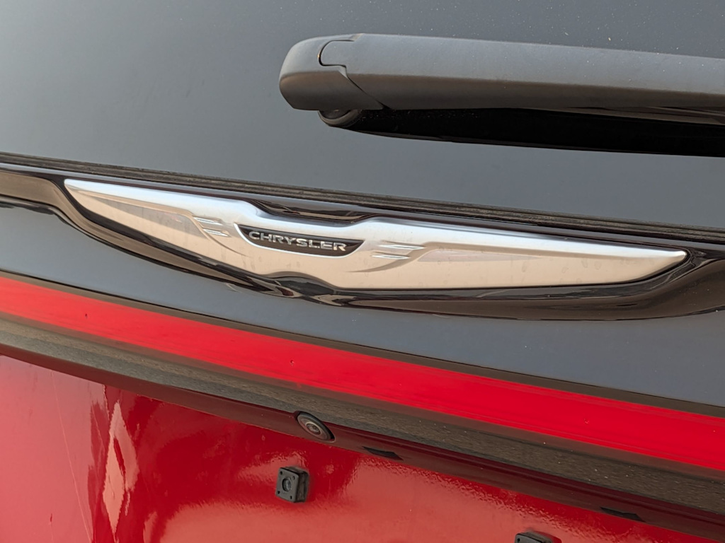 Thumbnail: 2025 Chrysler Pacifica - 24