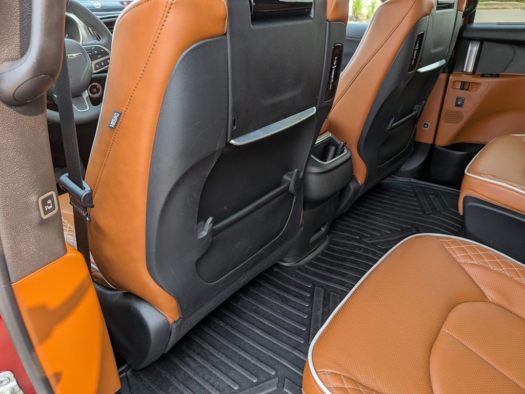 Thumbnail: 2025 Chrysler Pacifica - 12