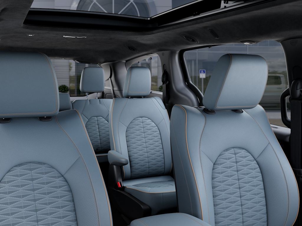 Thumbnail: 2027 Chrysler Pacifica - 26