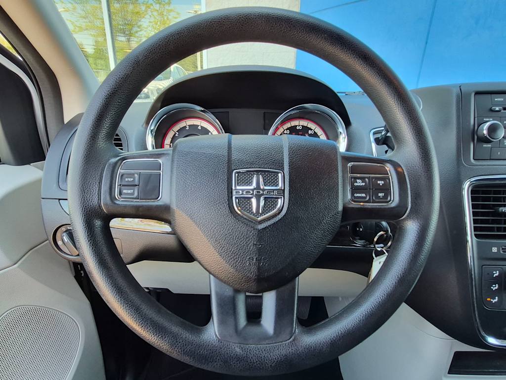 Thumbnail: 2015 Dodge Grand Caravan - 13