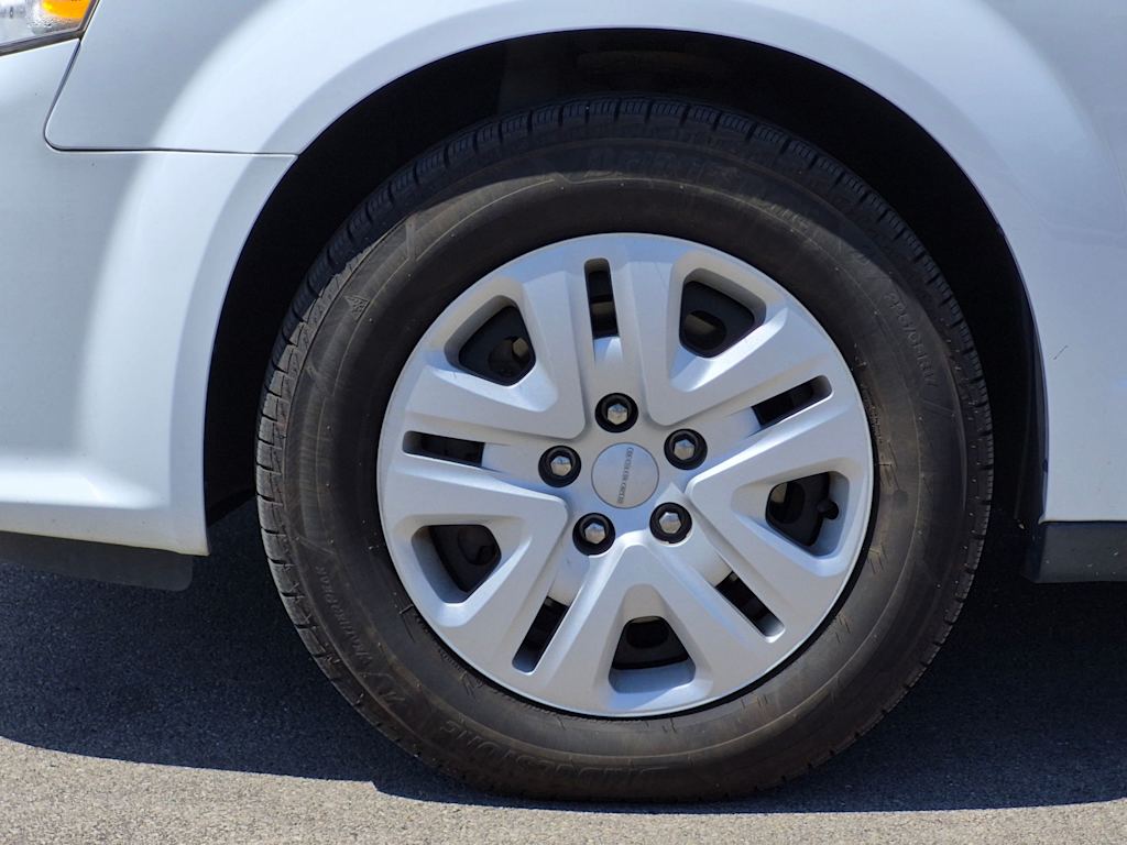 Thumbnail: 2015 Dodge Grand Caravan - 8
