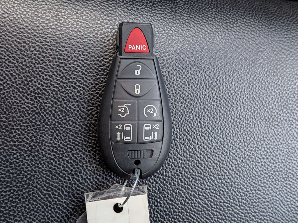 Thumbnail: 2019 Dodge Grand Caravan - 18