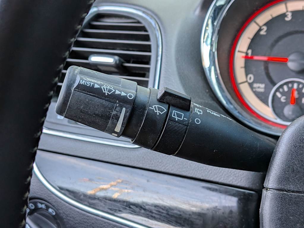 Thumbnail: 2019 Dodge Grand Caravan - 15