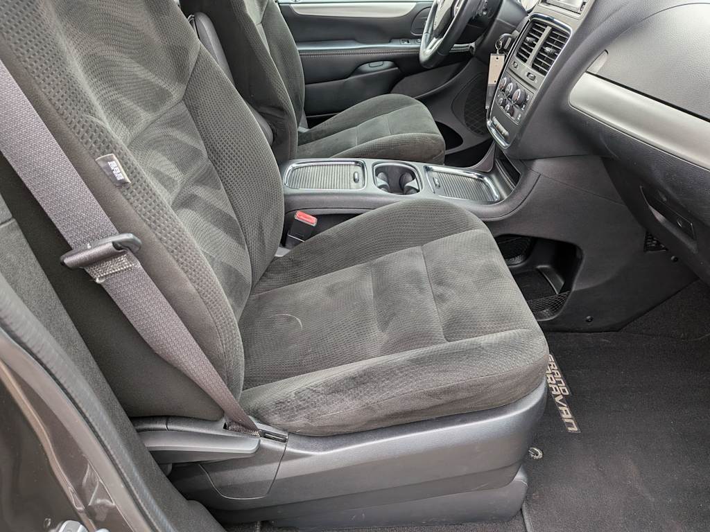 Thumbnail: 2015 Dodge Grand Caravan - 27