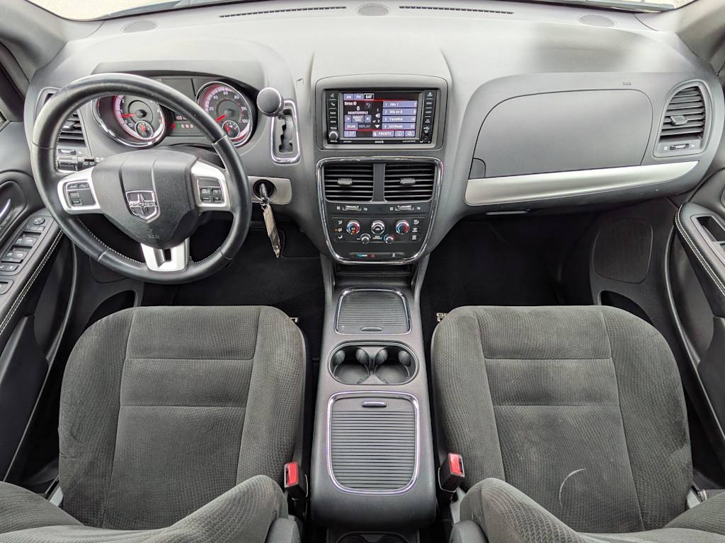 Thumbnail: 2015 Dodge Grand Caravan - 9