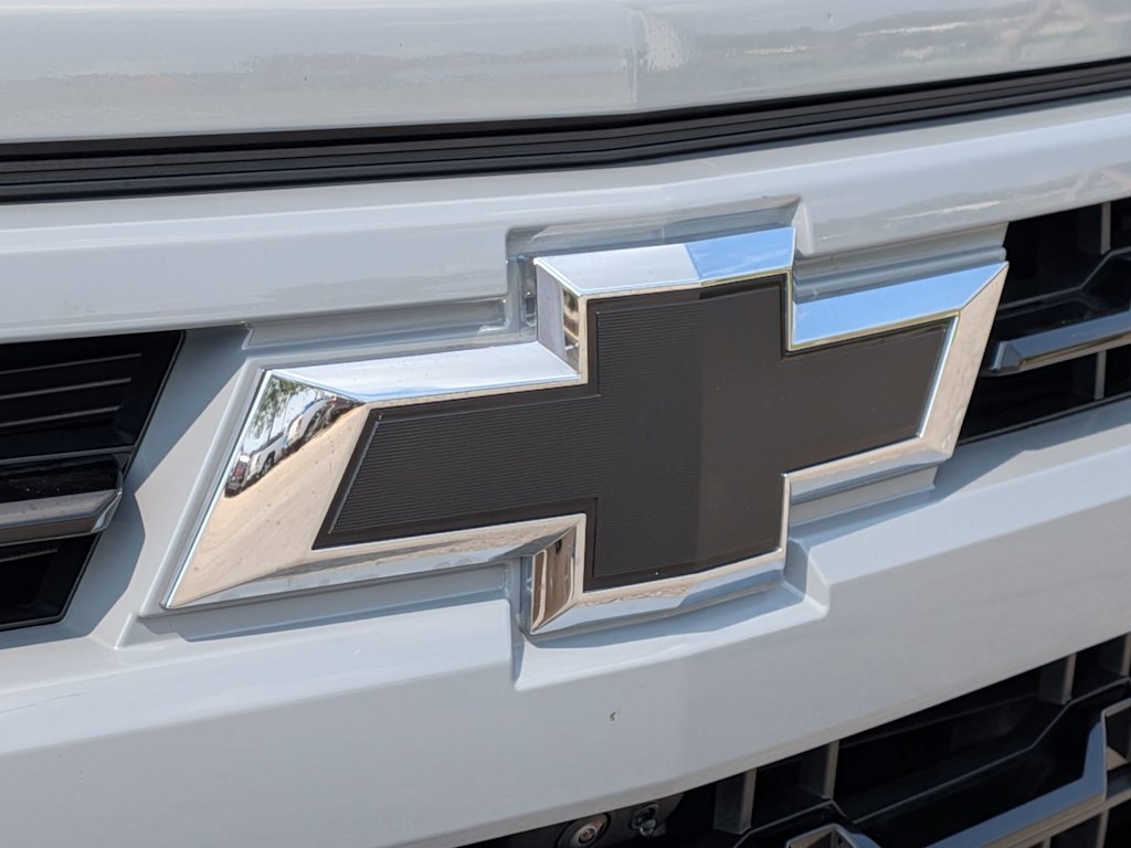 Thumbnail: 2024 Chevrolet Silverado 1500 - 23