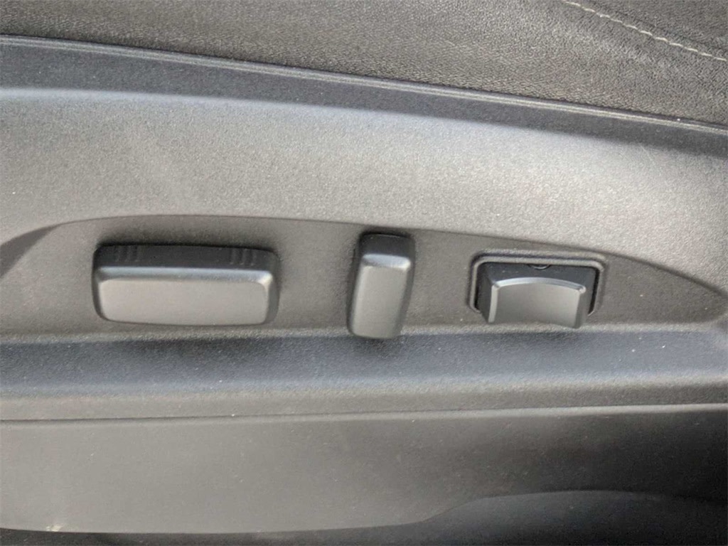 Thumbnail: 2017 Chevrolet Equinox - 29