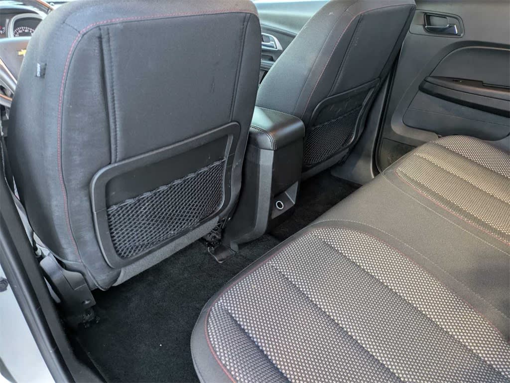 Thumbnail: 2017 Chevrolet Equinox - 11