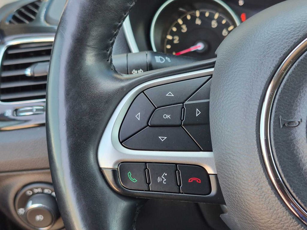 Thumbnail: 2019 Jeep Compass - 36