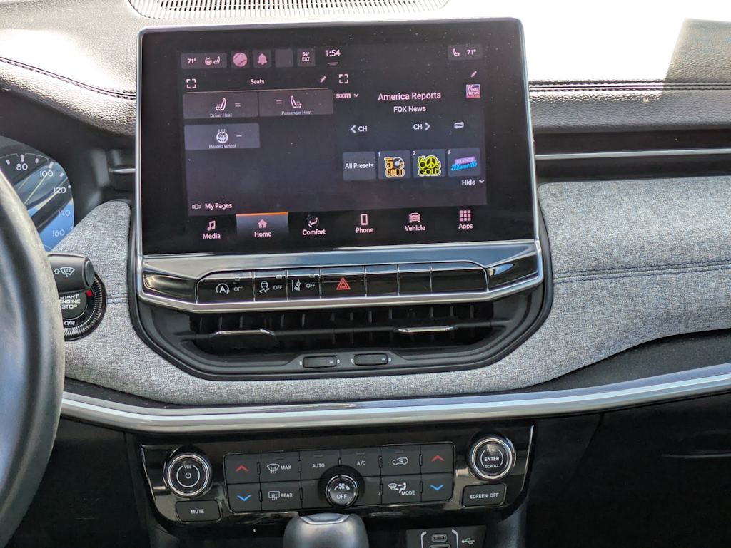 Thumbnail: 2022 Jeep Compass - 13