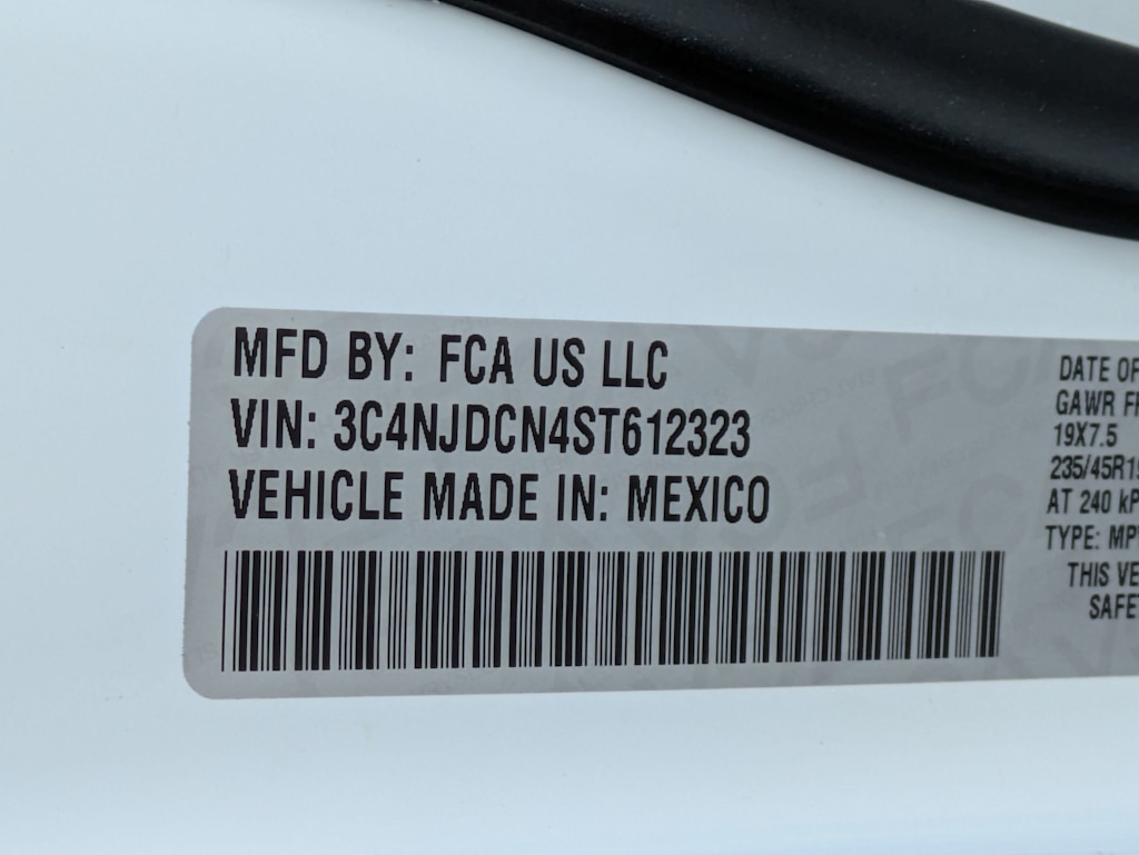 Thumbnail: 2025 Jeep Compass - 34