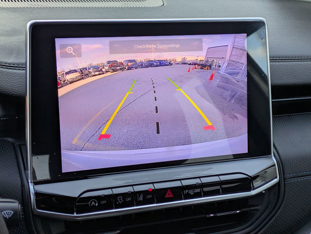 Thumbnail: 2025 Jeep Compass - 32