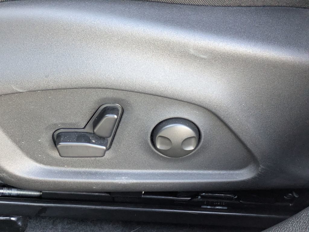 Thumbnail: 2025 Jeep Compass - 24