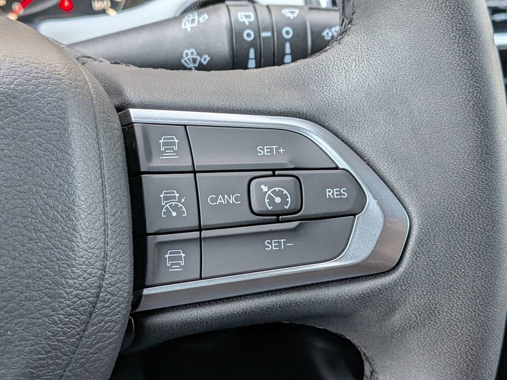 Thumbnail: 2024 Jeep Compass - 38