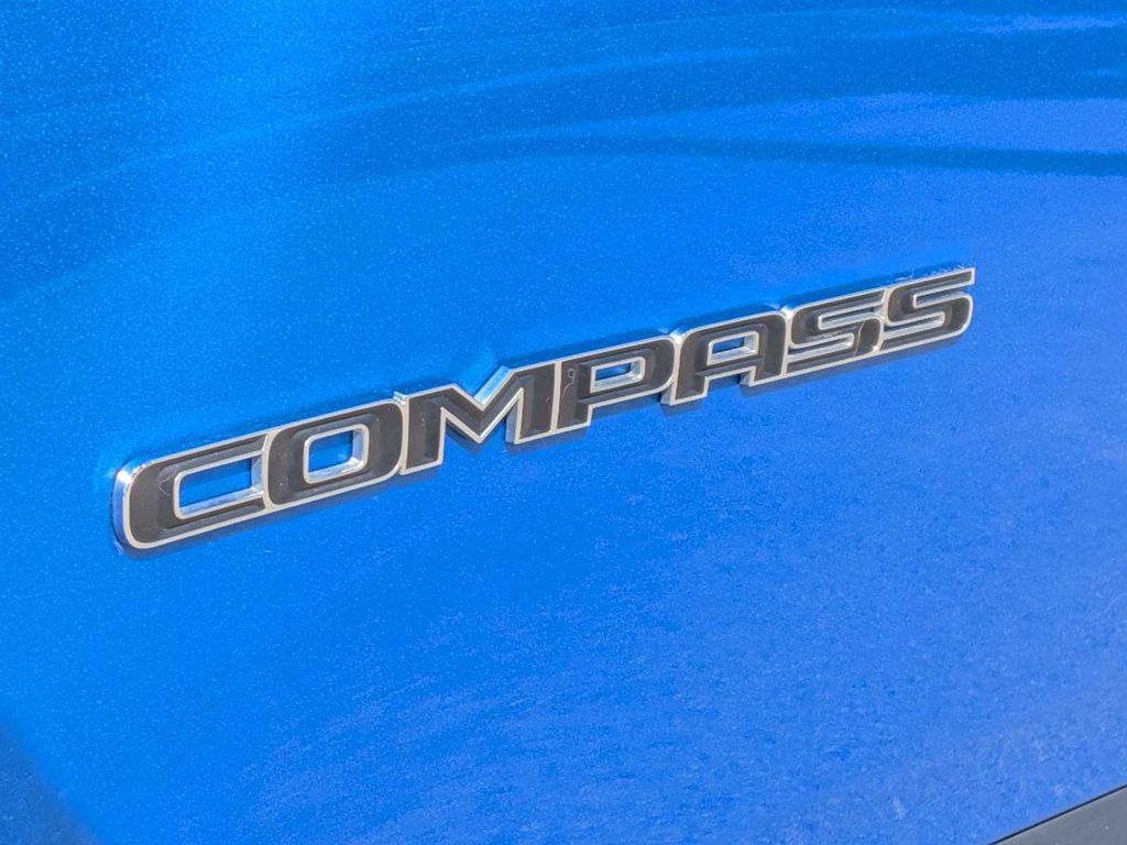 Thumbnail: 2025 Jeep Compass - 30