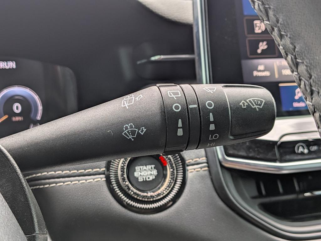 Thumbnail: 2023 Jeep Compass - 31