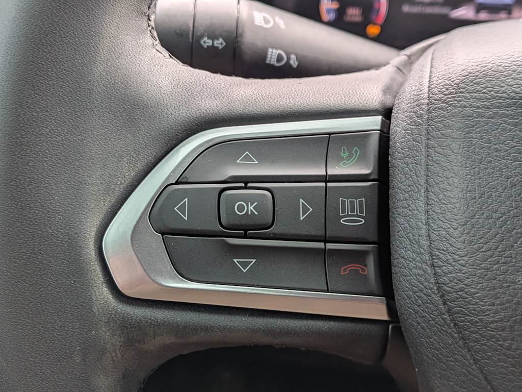 Thumbnail: 2023 Jeep Compass - 29