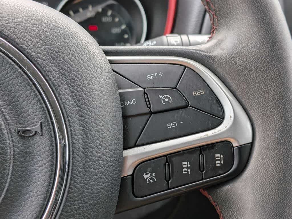 Thumbnail: 2021 Jeep Compass - 28
