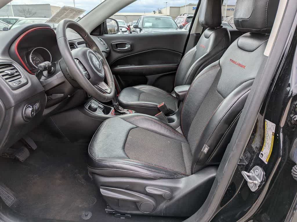 Thumbnail: 2021 Jeep Compass - 9