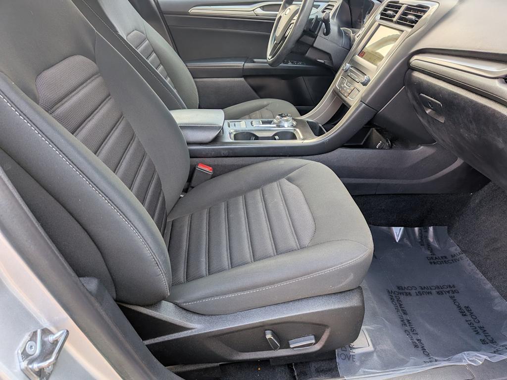 Thumbnail: 2018 Ford Fusion - 10