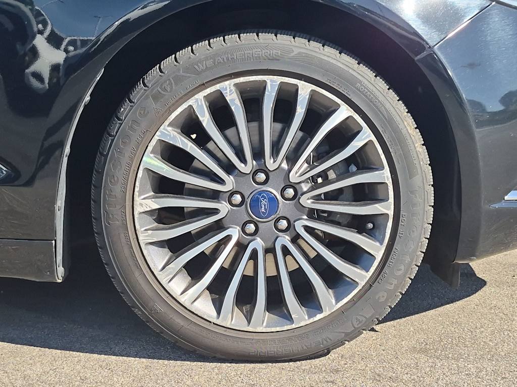Thumbnail: 2017 Ford Fusion - 8