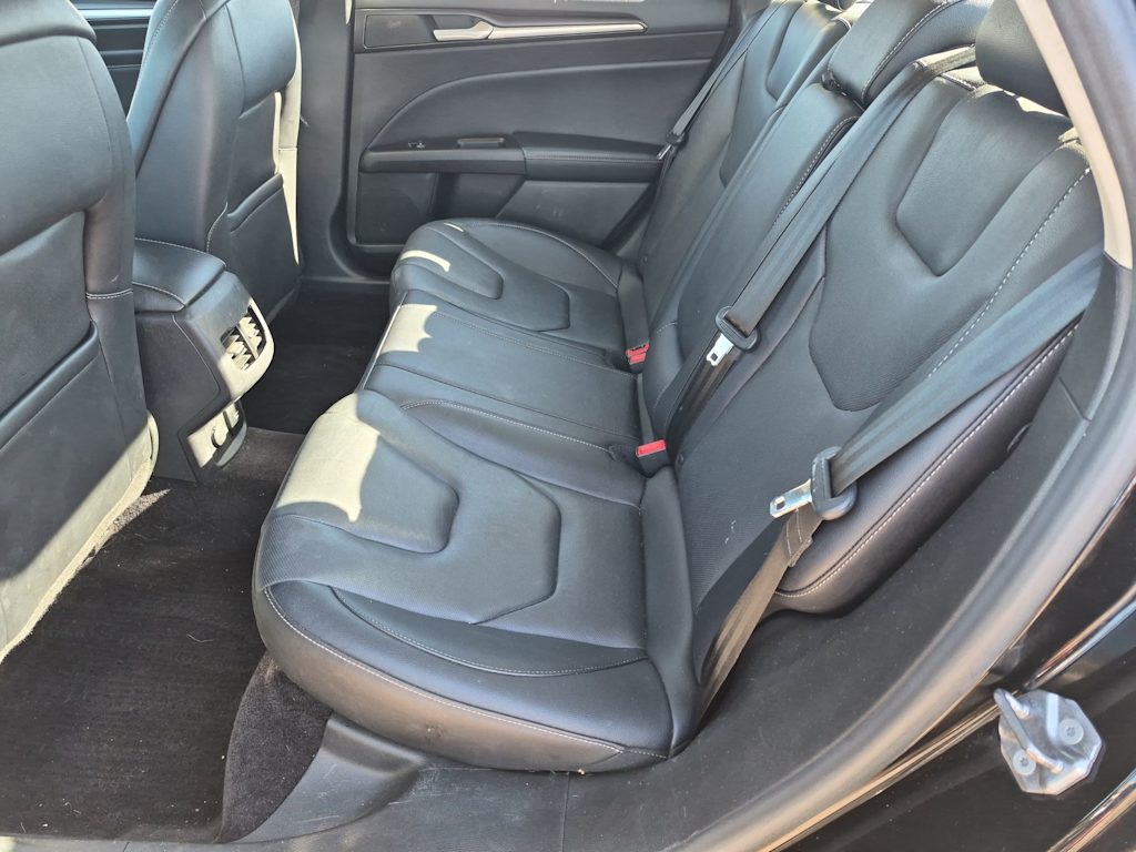 Thumbnail: 2017 Ford Fusion - 26