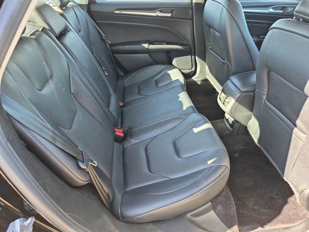 Thumbnail: 2017 Ford Fusion - 27